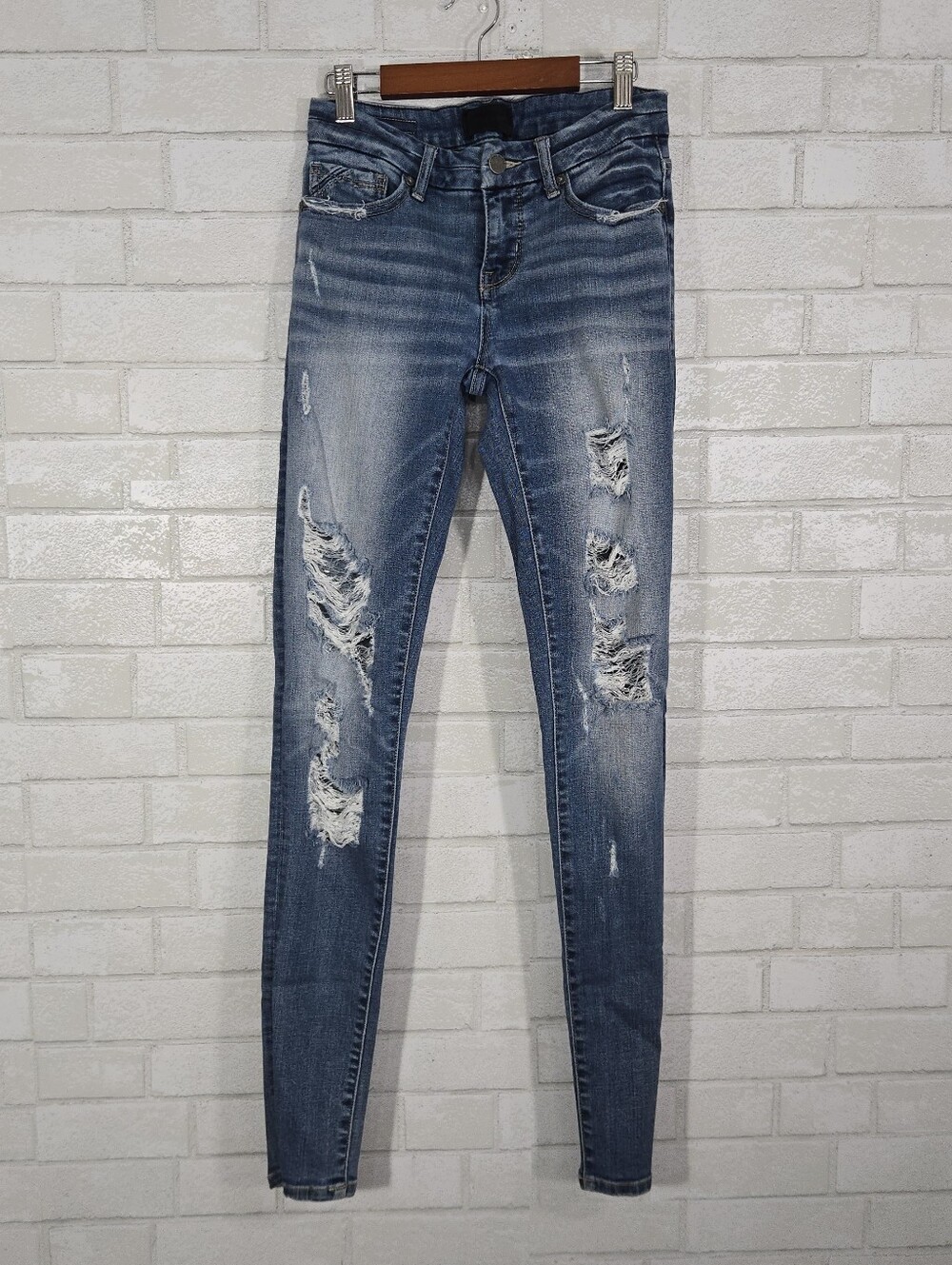 Buckle Black skinny jeans